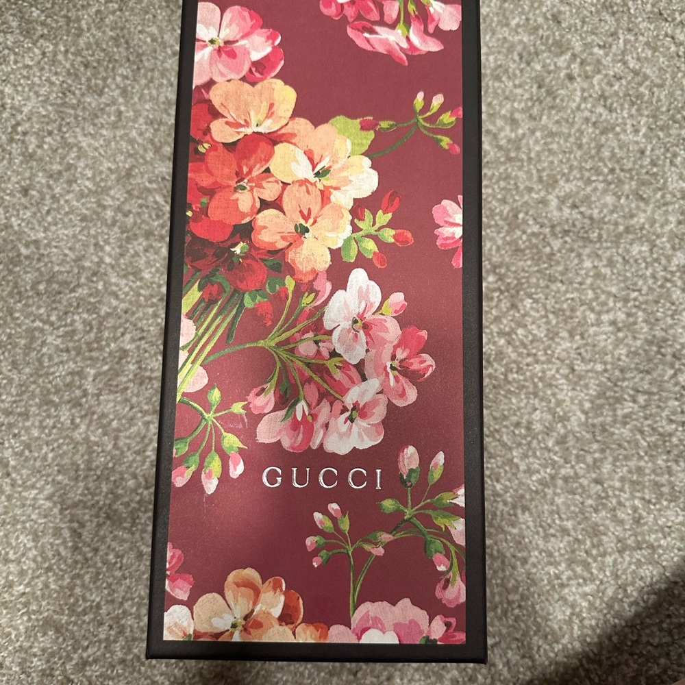 Gucci Red and Pink Floral Art Decal